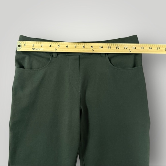 QUINCE Ultra-Stretch Ponte Straight Leg 4-Pocket Pants Olive Green Sz M - Picture 8 of 15